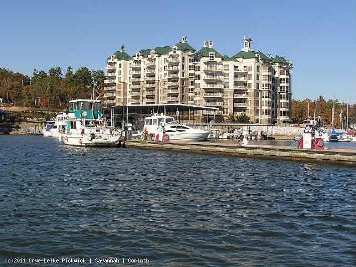 Grand Harbor Complex