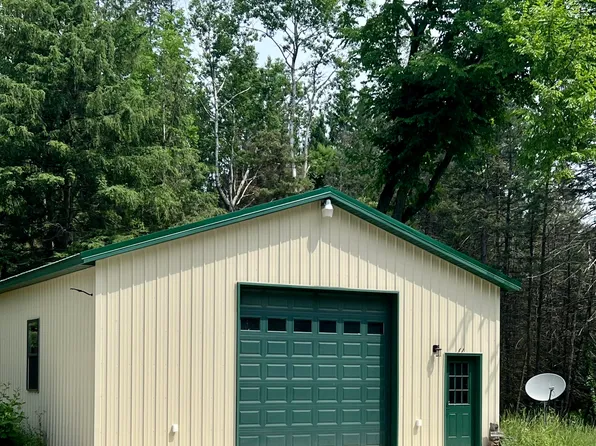 13078 Lakola Rd, Leroy, MI 49655