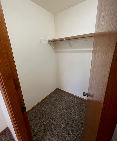 2700 Barrington St #C — Photo 12