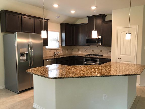 4th image of 10212 Long Branch Dr