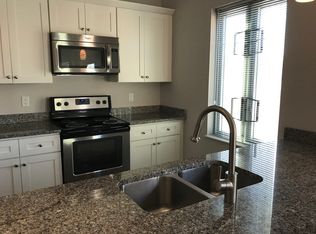 8 Merrymount Rd #1A, Quincy, MA 02169