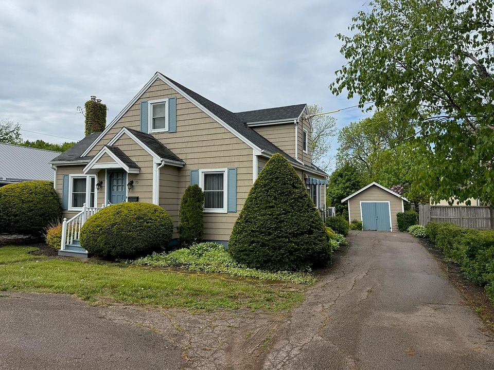 1st image of 75 Mount Edward Rd