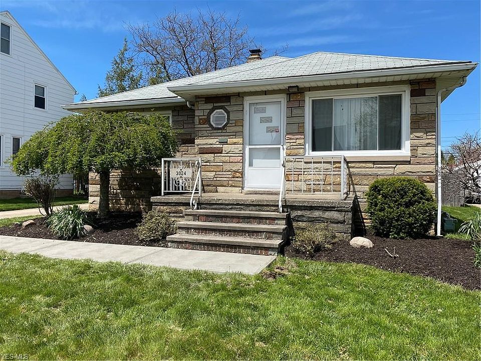 1st image of 3024 Ingleside Dr