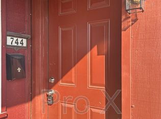744 N 6th St, Rogers, AR 72756
