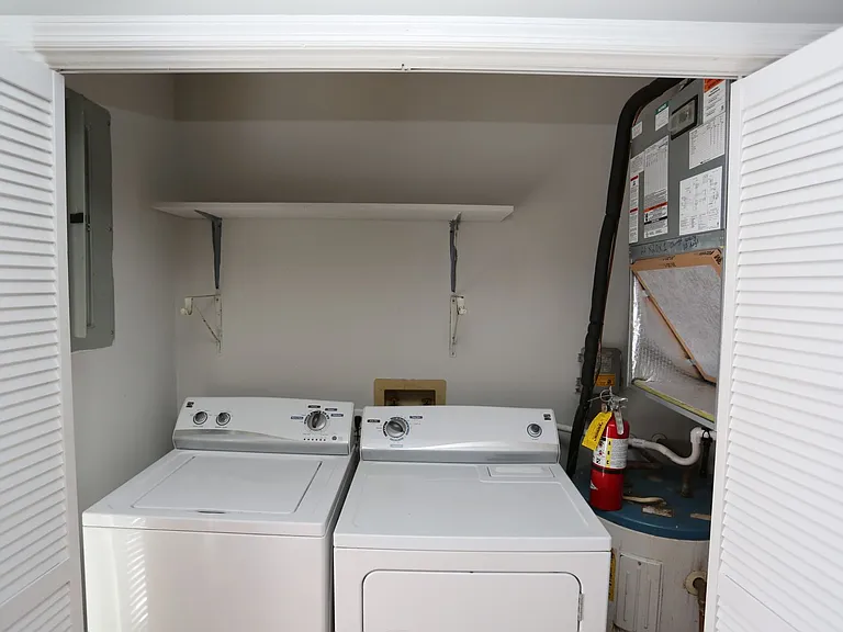 1807 Chandler Rd #17 — Photo 4