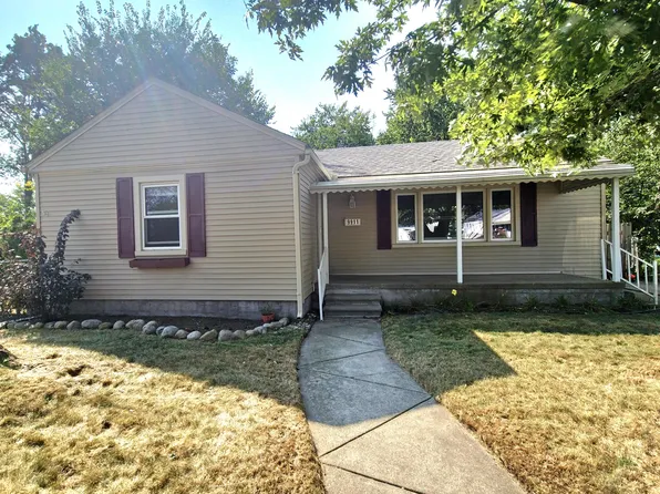 9911 Rockland Ave, Redford, MI 48239