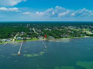 6807 Tidewater Dr, Navarre, FL 32566