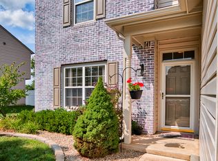 888 Heatherwood Dr, Greenwood, IN 46143