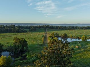 Walnut Rd, Waldron, AR 72958