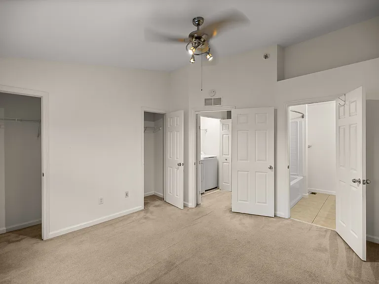 4428 SW 49th Ave — Photo 11