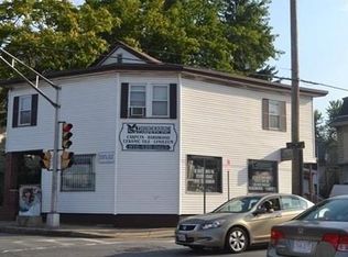 260 High St, Lowell, MA 01852