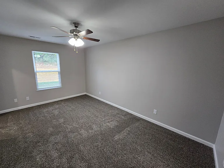 101 Goldfinch Dr — Photo 16