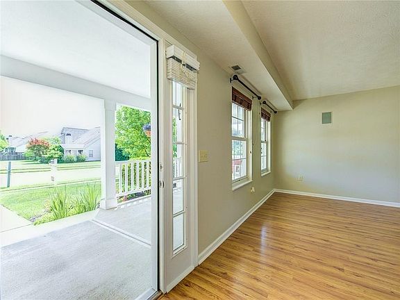 5th image of 6302 Twin Creeks Dr