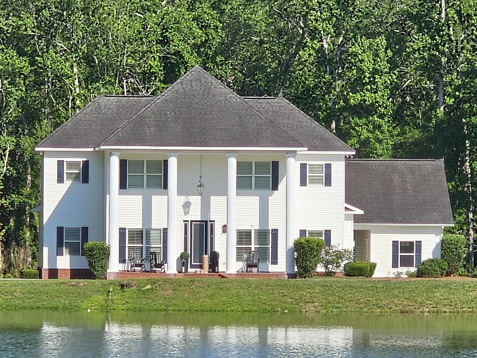 1st image of 822 Herons Walk