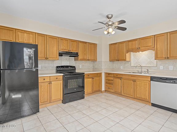 5th image of 2906 Audubon Dr
