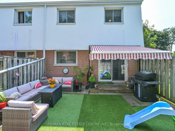 325 William St #1, Shelburne, ON L9V 2X6