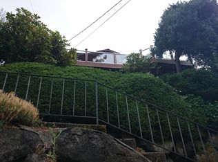 8218 Northrop Pl SW, Seattle, WA 98136