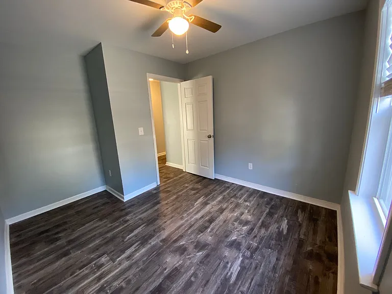 5132 Greenville Loop Rd #B — Photo 29