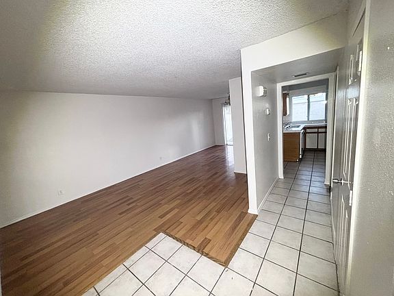 3rd image of 1336 N Elderberry Ave
