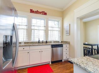 2200 Oakland Ave, Nashville, TN 37212