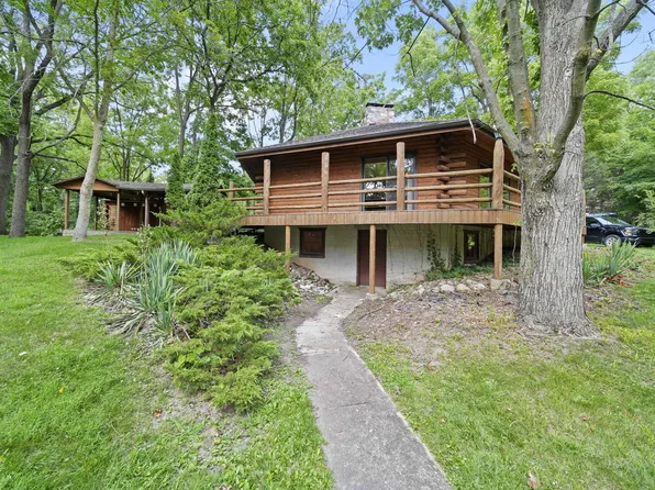 11350 Pleasant Shore Dr, Manchester, MI 48158