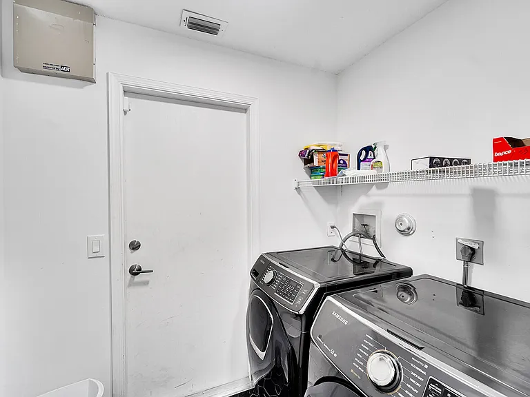 945 Sunflower Ave — Photo 25