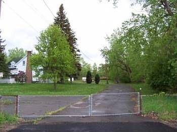 2nd image of 35 Jefferson Rd