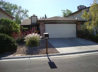 3824 Summer Breeze Cir, Las Vegas, NV 89108