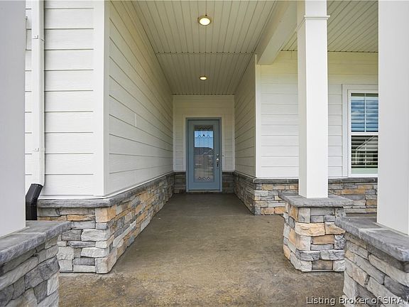 3rd image of 2035 Prestwick Place