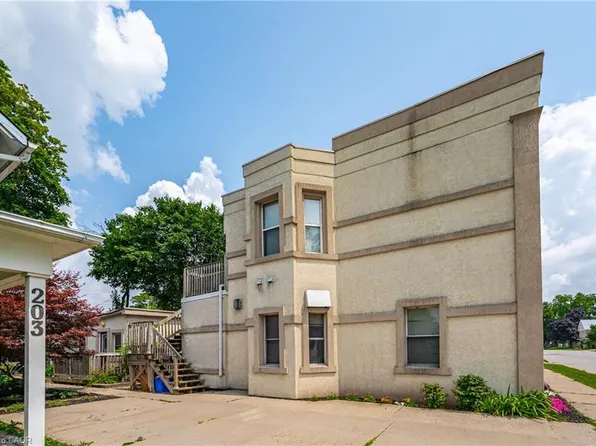 213 Main St E, Minto, ON N0G 2P0