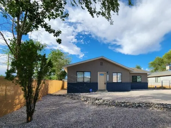 1228 Jelso Ave, Grants, NM 87020