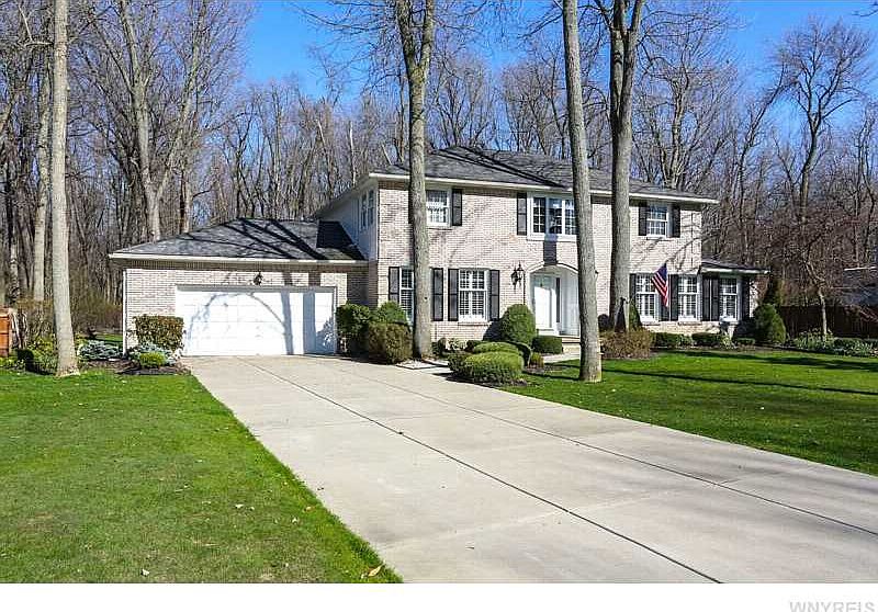 1st image of 402 Forestview Dr