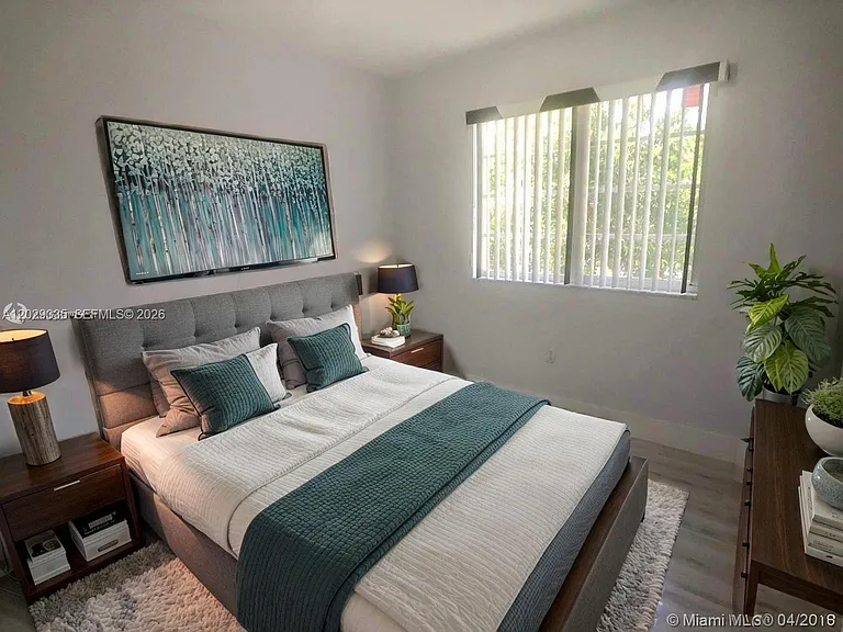 11155 SW 5th Pl #306 — Photo 5
