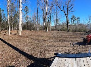 109 Barry Ln, Jacksonville, NC 28540