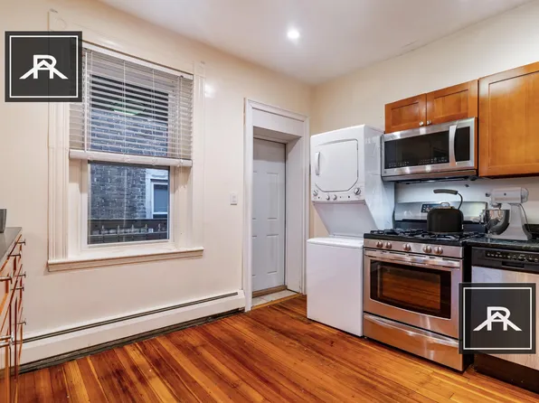 128 Day St APT 3, Jamaica Plain, MA 02130