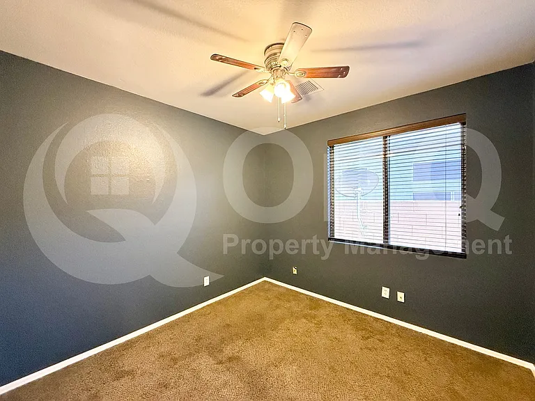 16609 S 16th Dr — Photo 16