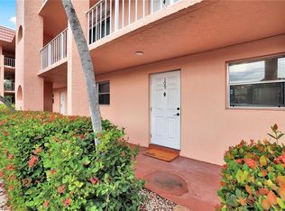 (Undisclosed Address), NAPLES, FL 34105