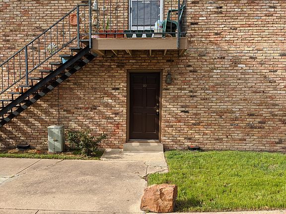 2nd image of 5730 Martel Ave APT 119
