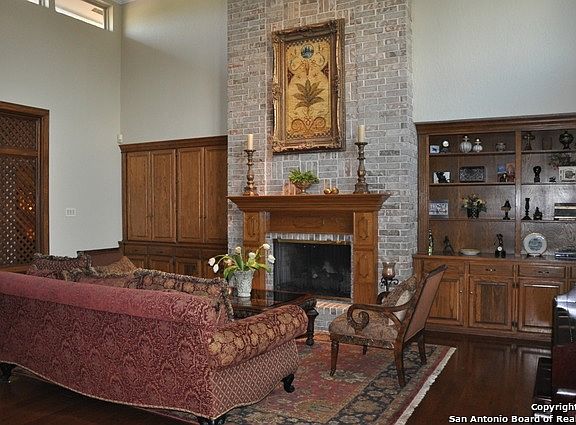5th image of 13131 Queens Forest St
