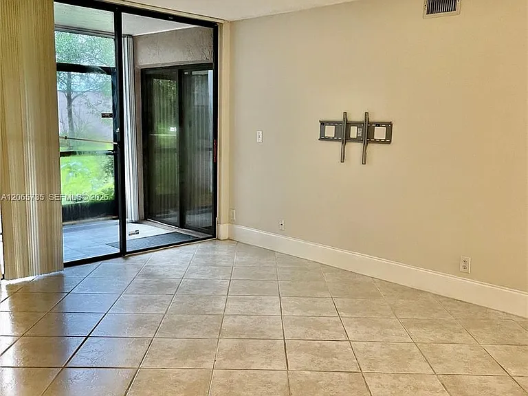 10101 W Sunrise Blvd #106 — Photo 22
