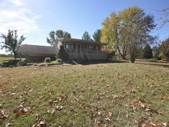 8671 Brewers Hwy, Benton, KY 42025