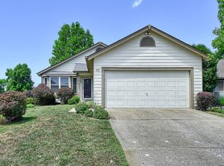 23 Kingspointe Ct, Saint Peters, MO 63376