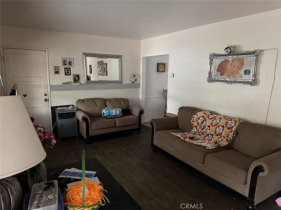 4th image of 2729 Huckleberry Rd