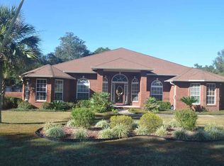 5241 Richburg St, Milton, FL 32583