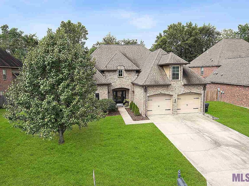 1st image of 12271 Canterbury Park Dr