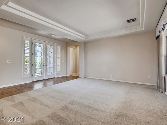 4th image of 4384 San Cascina St