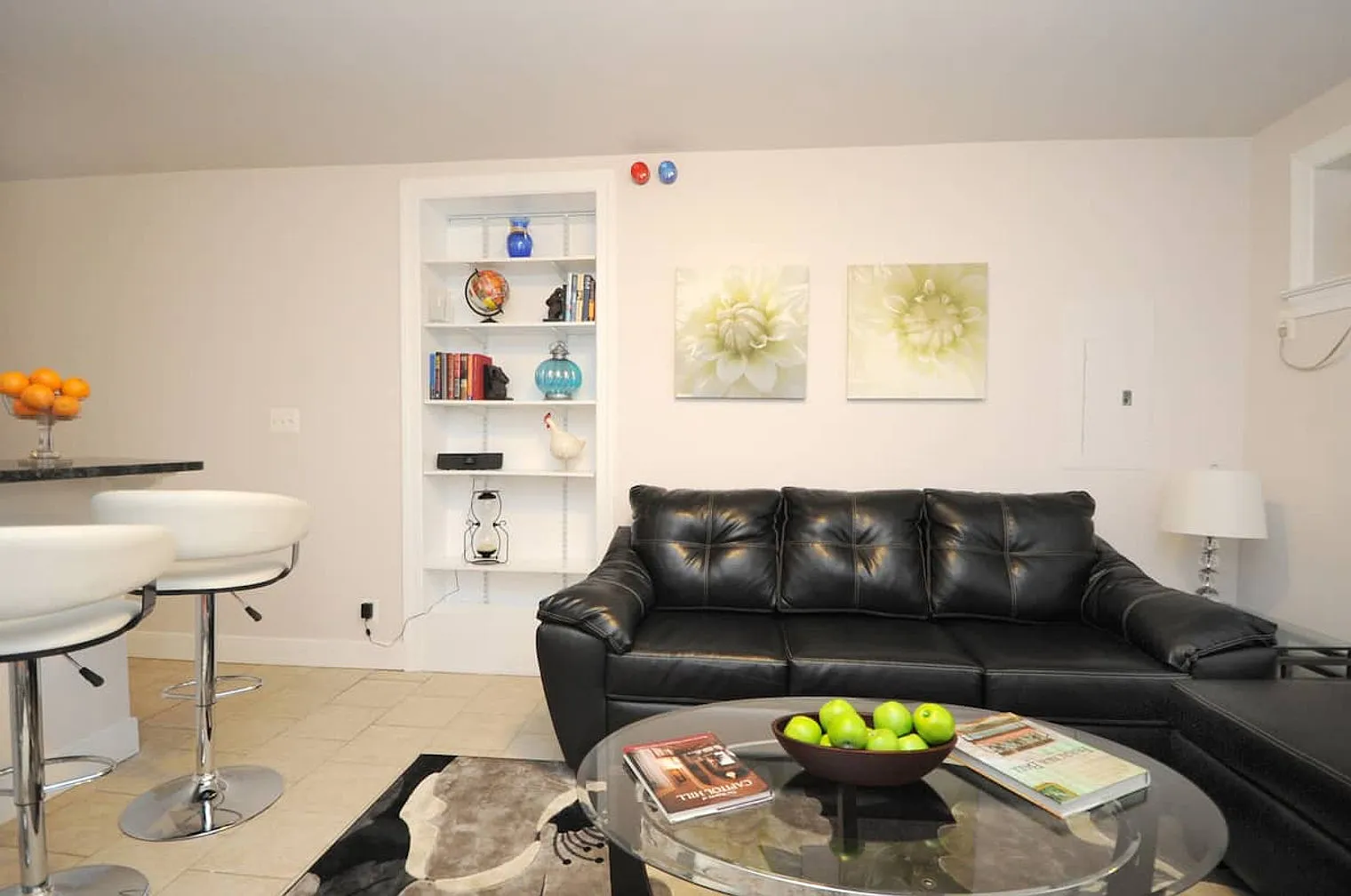 1 bed, 1.0 bath, 8611 sqft, $3,498 — Photo 3