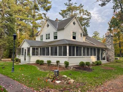 3687 Pier Ave, Indian River, MI, 49749