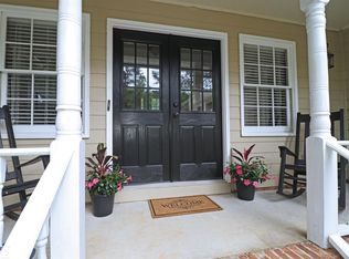 1438 Norwood Dr, Lilburn, GA 30047