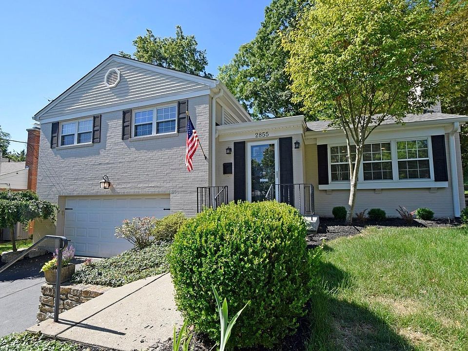 1st image of 2855 Pineridge Ave